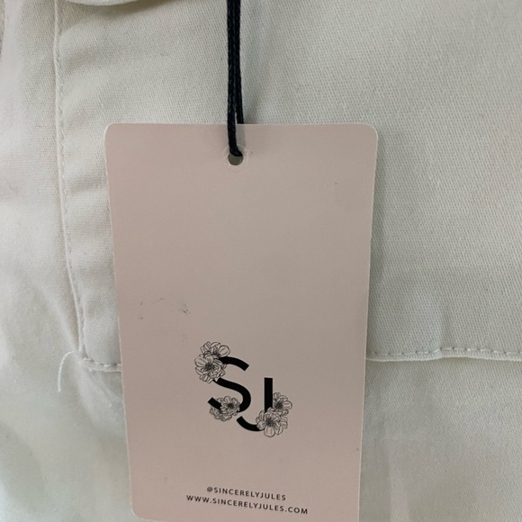 ⭐️NWT Sincerely Jules shorts 😀 - Picture 5 of 6